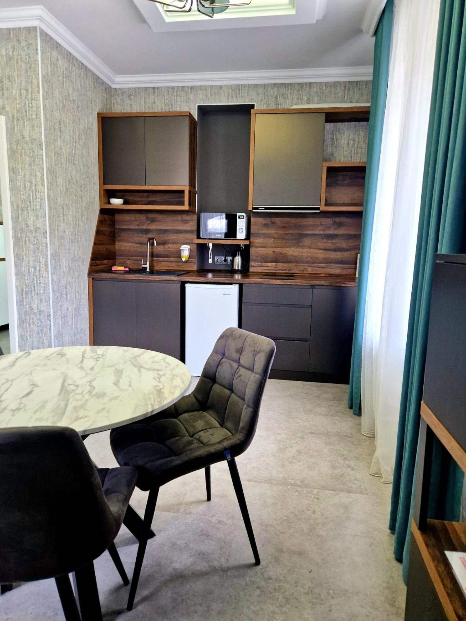 White House Aparthotel Balti Cameră foto